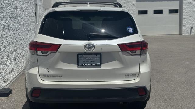 used 2017 Toyota Highlander car, priced at $18,900