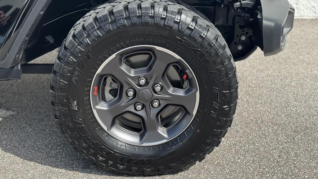 used 2020 Jeep Gladiator car, priced at $34,900