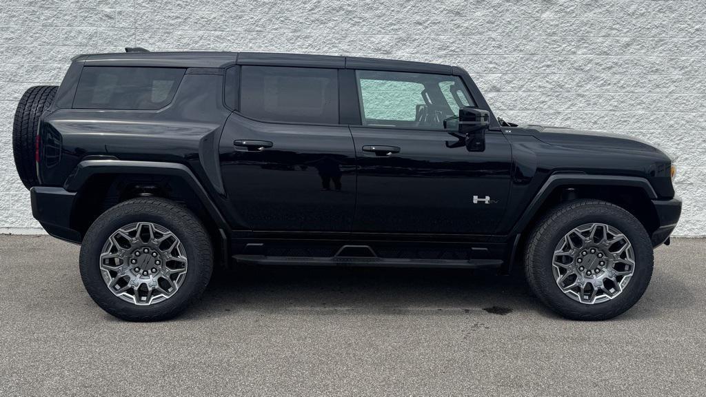 new 2026 GMC HUMMER EV SUV car, priced at $109,185