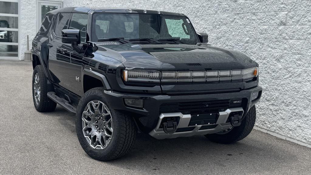 new 2026 GMC HUMMER EV SUV car, priced at $109,185