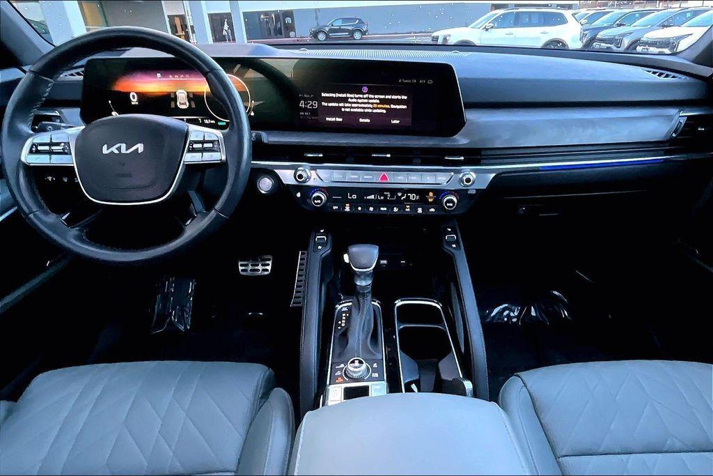 used 2023 Kia Telluride car, priced at $44,225