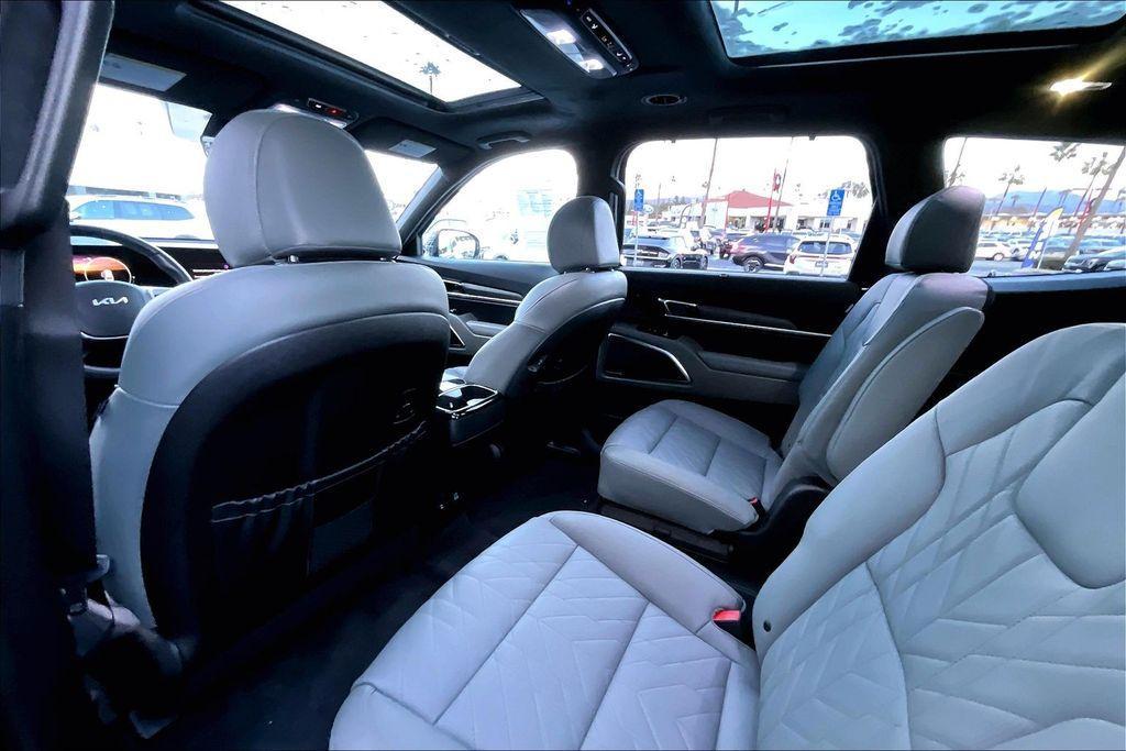 used 2023 Kia Telluride car, priced at $44,225