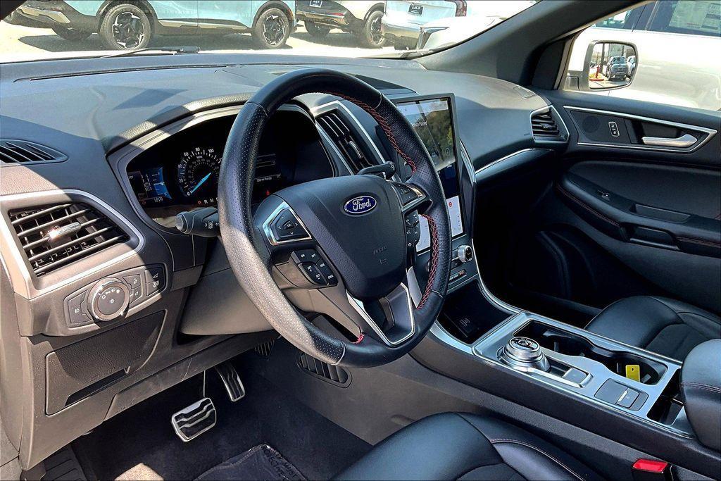 used 2023 Ford Edge car, priced at $27,314