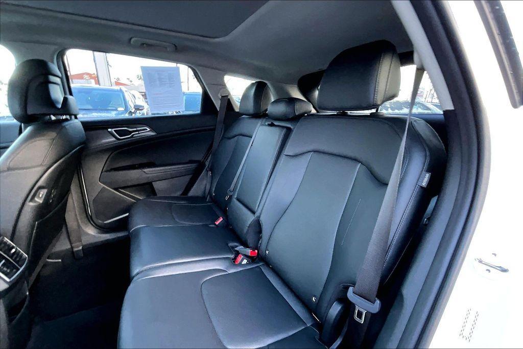 used 2025 Kia Sportage car, priced at $27,894