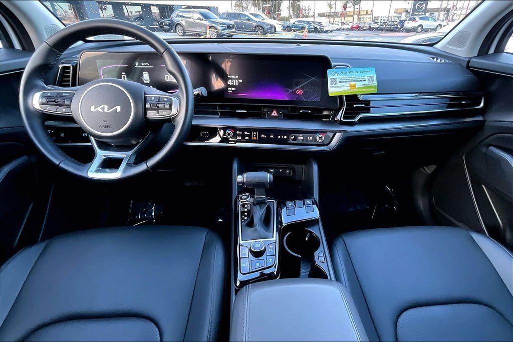 used 2025 Kia Sportage car, priced at $27,894