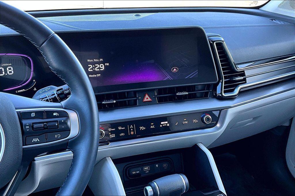 used 2025 Kia Sportage car, priced at $28,142