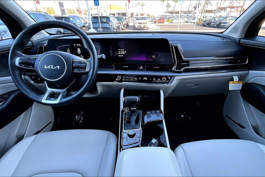 used 2025 Kia Sportage car, priced at $28,142