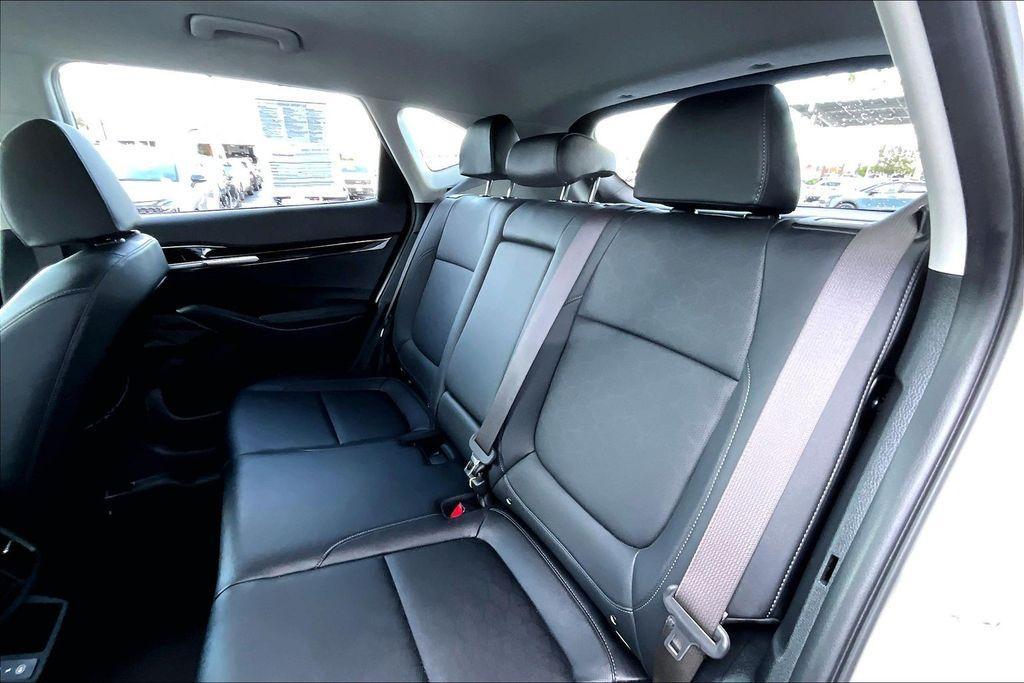 used 2025 Kia Seltos car, priced at $24,630