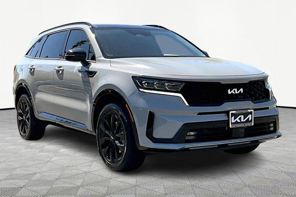 used 2022 Kia Sorento car, priced at $30,127