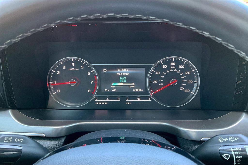 used 2022 Kia Sorento car, priced at $30,127