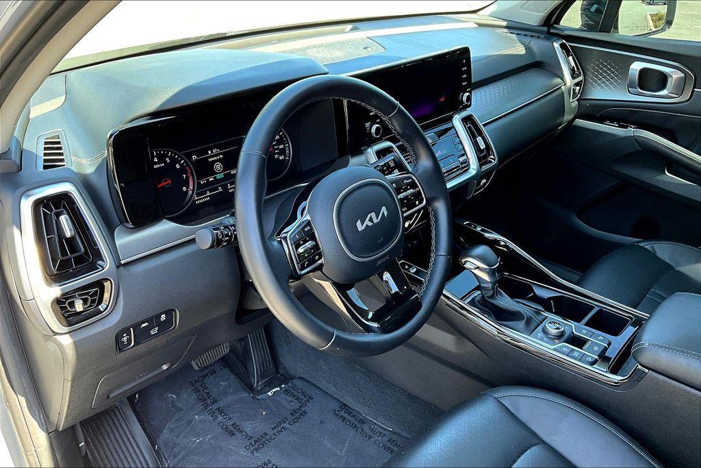 used 2022 Kia Sorento car, priced at $30,127