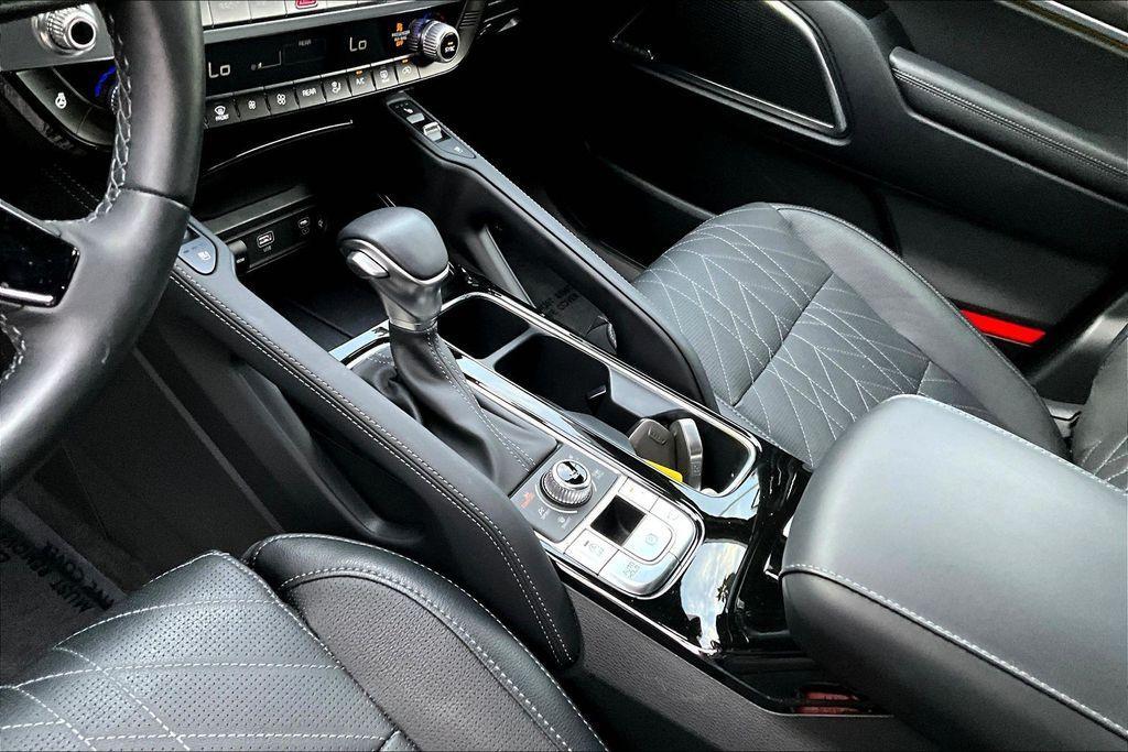 used 2024 Kia Telluride car, priced at $43,934