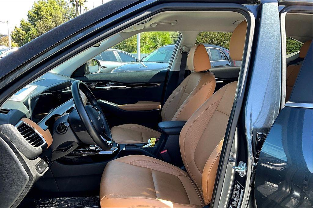 used 2024 Kia Seltos car, priced at $24,528