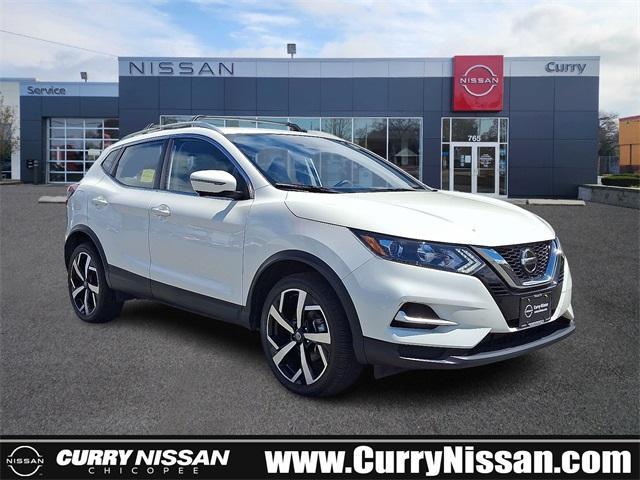 used 2022 Nissan Rogue Sport car, priced at $24,904