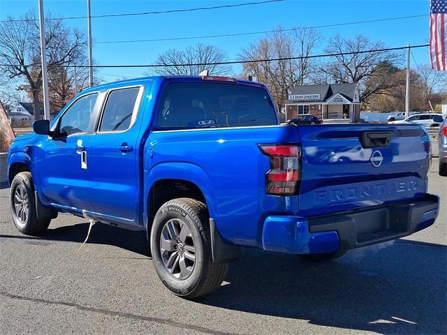 new 2025 Nissan Frontier car, priced at $38,125