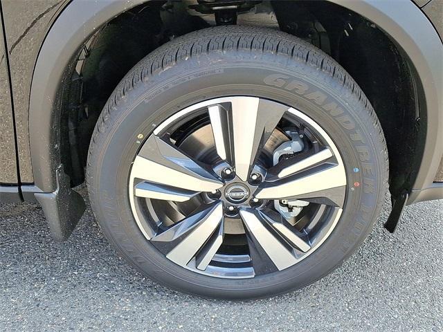new 2025 Nissan Rogue car, priced at $42,292