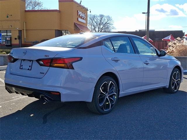 new 2025 Nissan Altima car, priced at $30,524