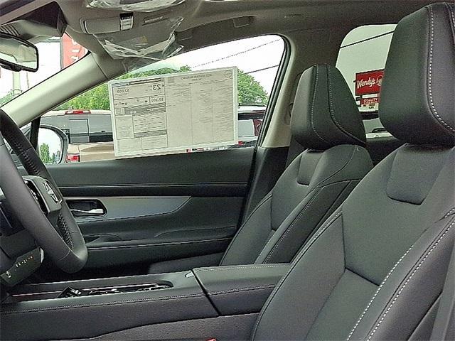 new 2025 Nissan Murano car, priced at $47,843
