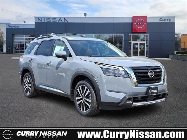 new 2025 Nissan Pathfinder car, priced at $48,656