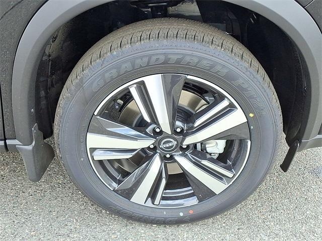 new 2025 Nissan Rogue car, priced at $40,792
