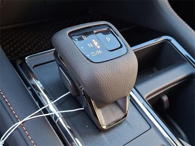new 2025 Nissan Pathfinder car, priced at $43,678