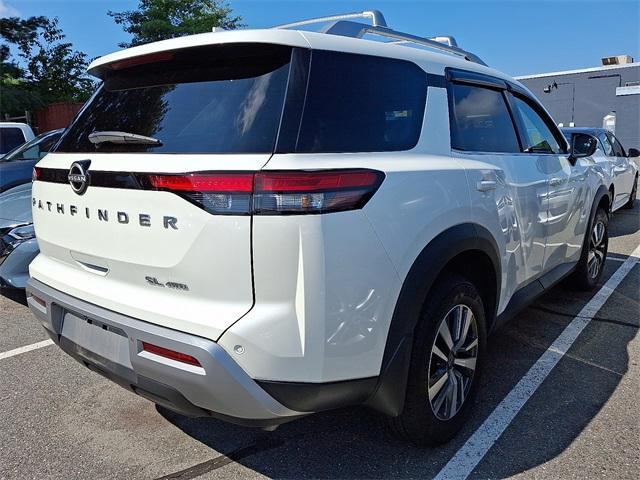 used 2024 Nissan Pathfinder car, priced at $40,052