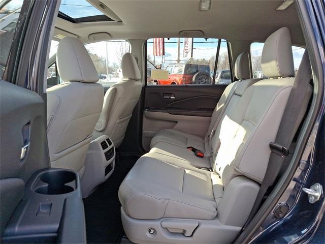 used 2022 Honda Pilot car, priced at $25,990