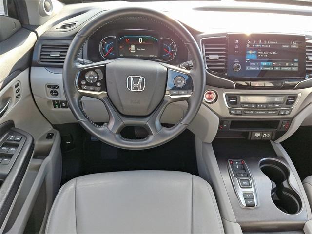 used 2022 Honda Pilot car, priced at $25,990