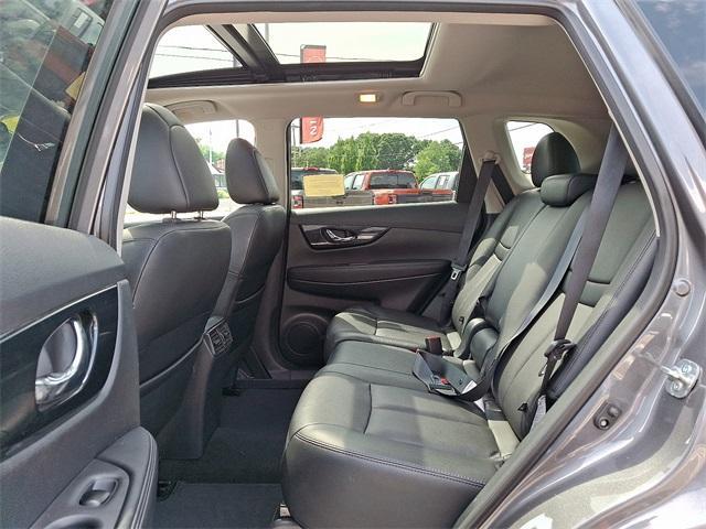 used 2019 Nissan Rogue car, priced at $19,514