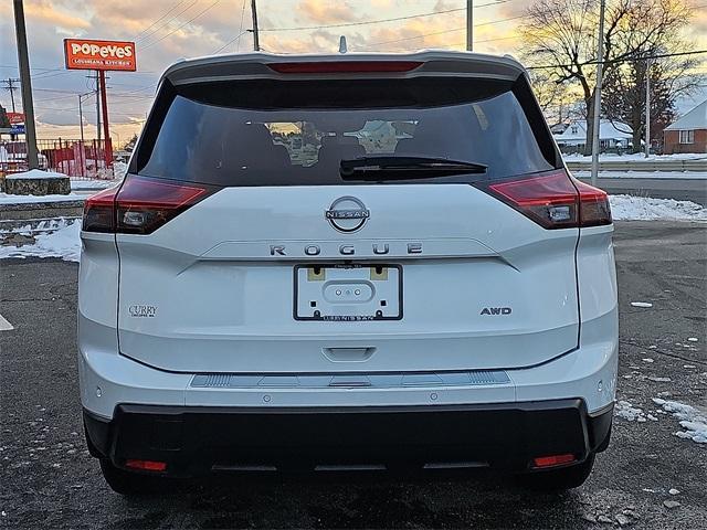 used 2025 Nissan Rogue car, priced at $28,999