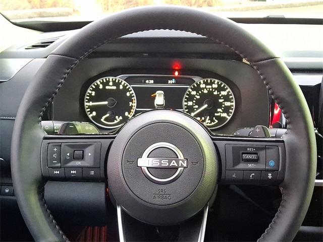 new 2025 Nissan Pathfinder car, priced at $39,074