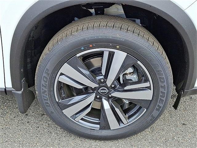 new 2025 Nissan Rogue car, priced at $41,194