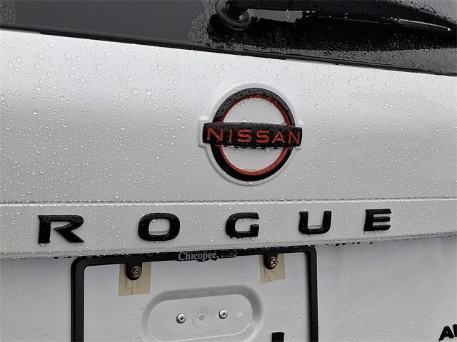 new 2025 Nissan Rogue car, priced at $35,926