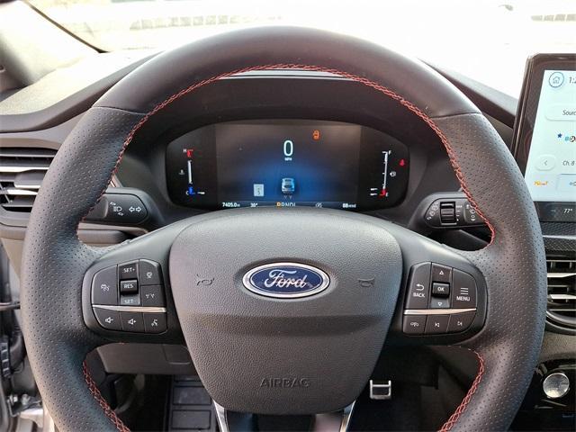 used 2023 Ford Escape car, priced at $24,982