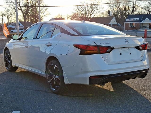 new 2025 Nissan Altima car, priced at $33,362