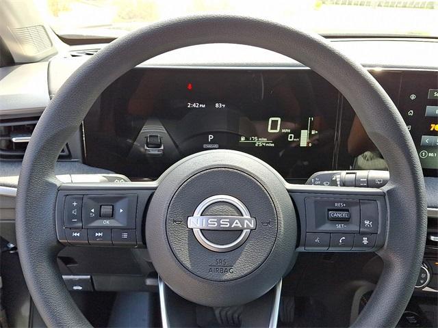 new 2025 Nissan Kicks car, priced at $29,614