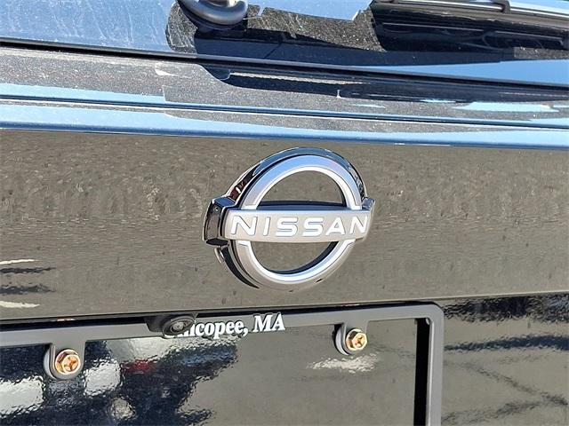new 2025 Nissan Kicks car, priced at $31,176