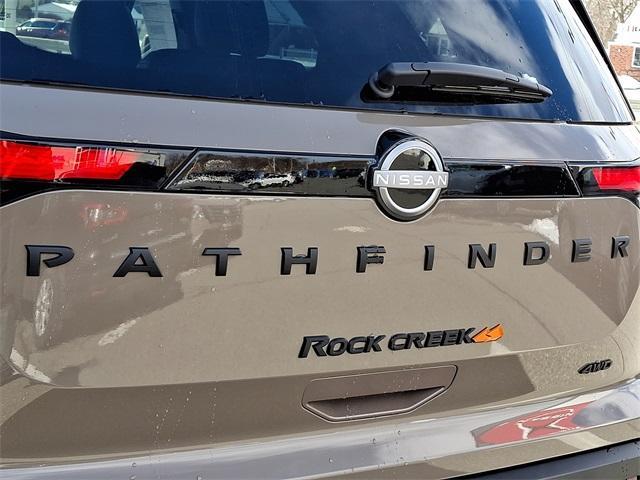 new 2025 Nissan Pathfinder car, priced at $41,767
