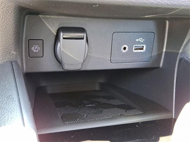 new 2025 Nissan Versa car, priced at $21,958