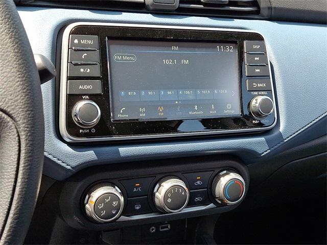 new 2025 Nissan Versa car, priced at $21,958