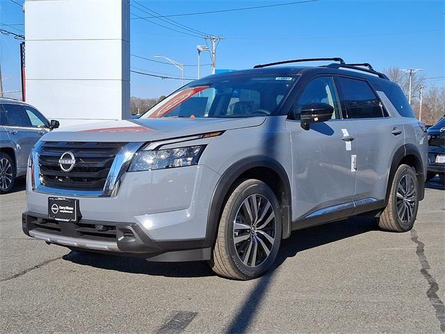 new 2025 Nissan Pathfinder car, priced at $51,038