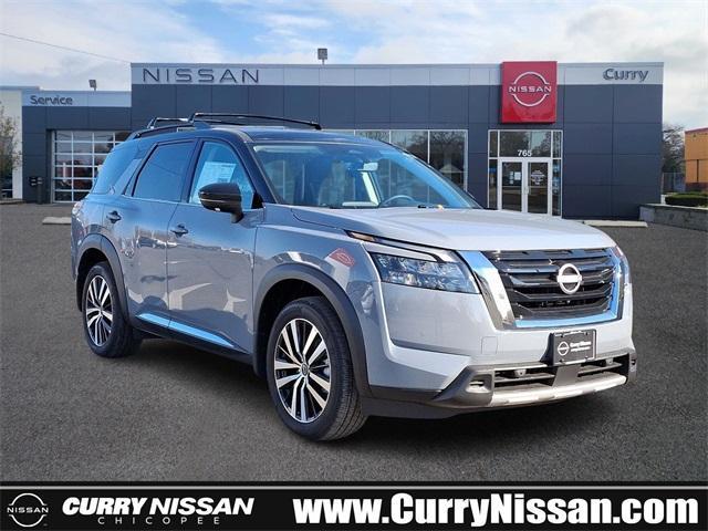 new 2025 Nissan Pathfinder car, priced at $50,038