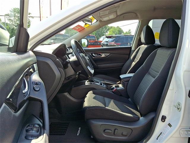 used 2020 Nissan Rogue car, priced at $19,989
