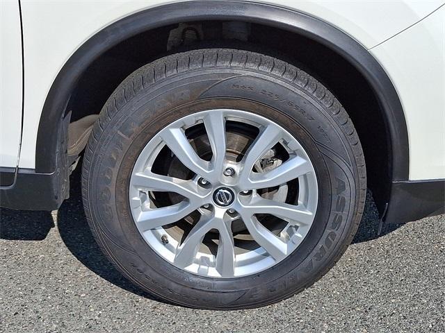 used 2020 Nissan Rogue car, priced at $19,989