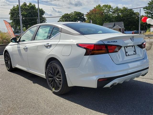 new 2025 Nissan Altima car, priced at $28,250