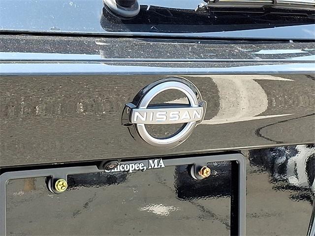 new 2025 Nissan Kicks car, priced at $27,433
