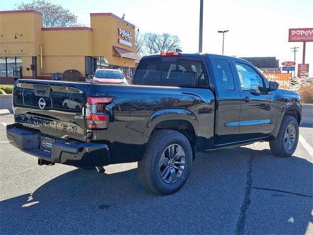 new 2025 Nissan Frontier car, priced at $39,106