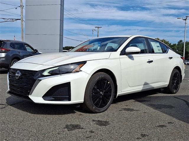 new 2025 Nissan Altima car, priced at $30,133