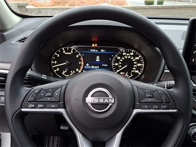new 2025 Nissan Altima car, priced at $30,434