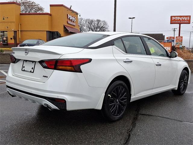 new 2025 Nissan Altima car, priced at $30,234